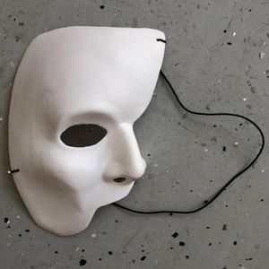 Phantom Mask
